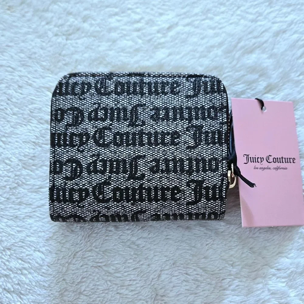 Juicy🍊 Couture 